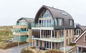 Holiday Home De Zeeparel
